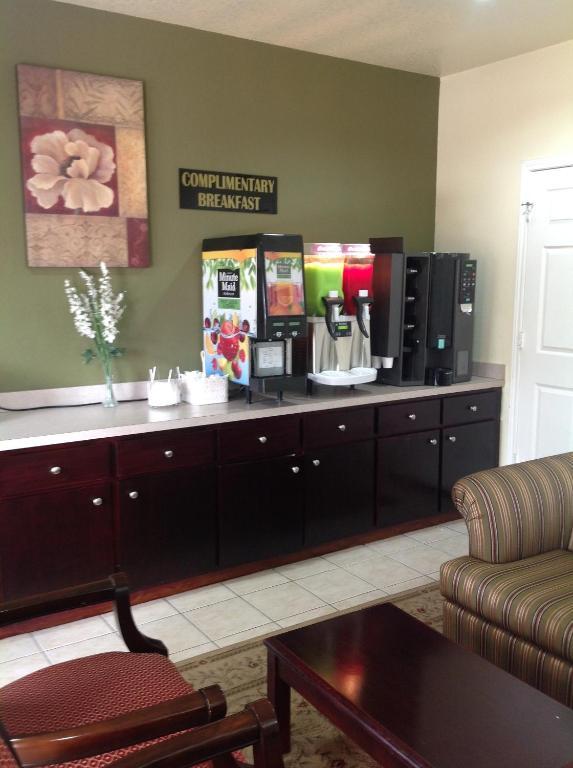 Regency Suites Iah Beltway 8 Houston Zewnętrze zdjęcie