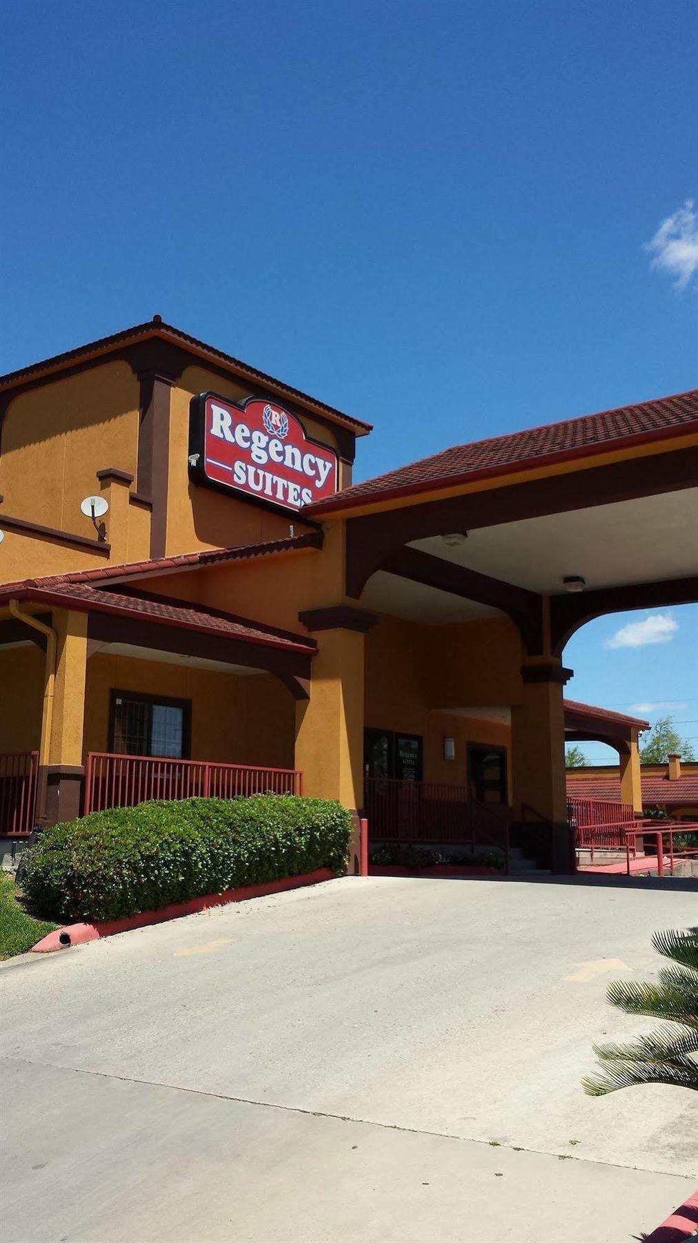 Regency Suites Iah Beltway 8 Houston Zewnętrze zdjęcie